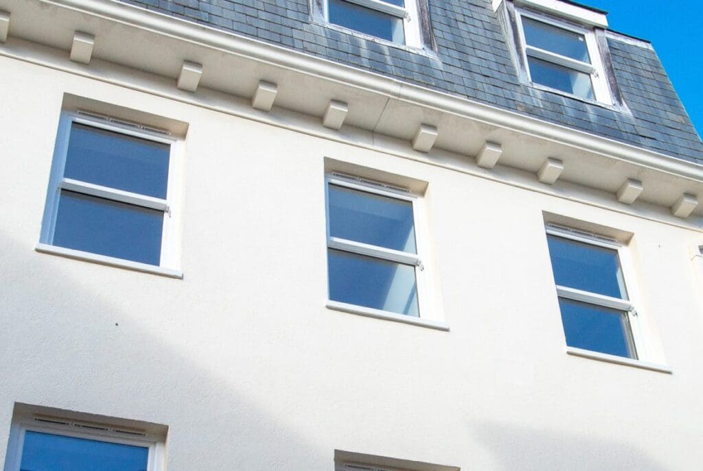 Apt 5 15 New Street