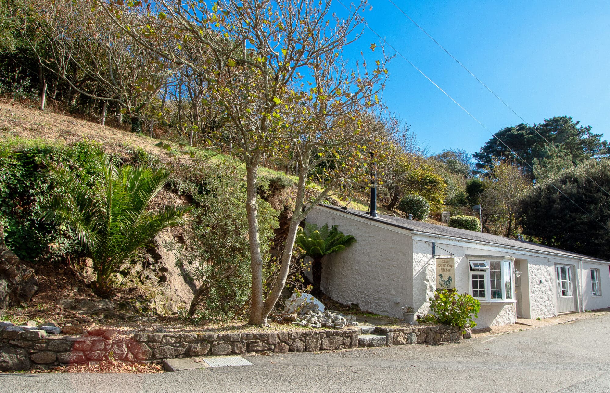 The Cliff Top Shop